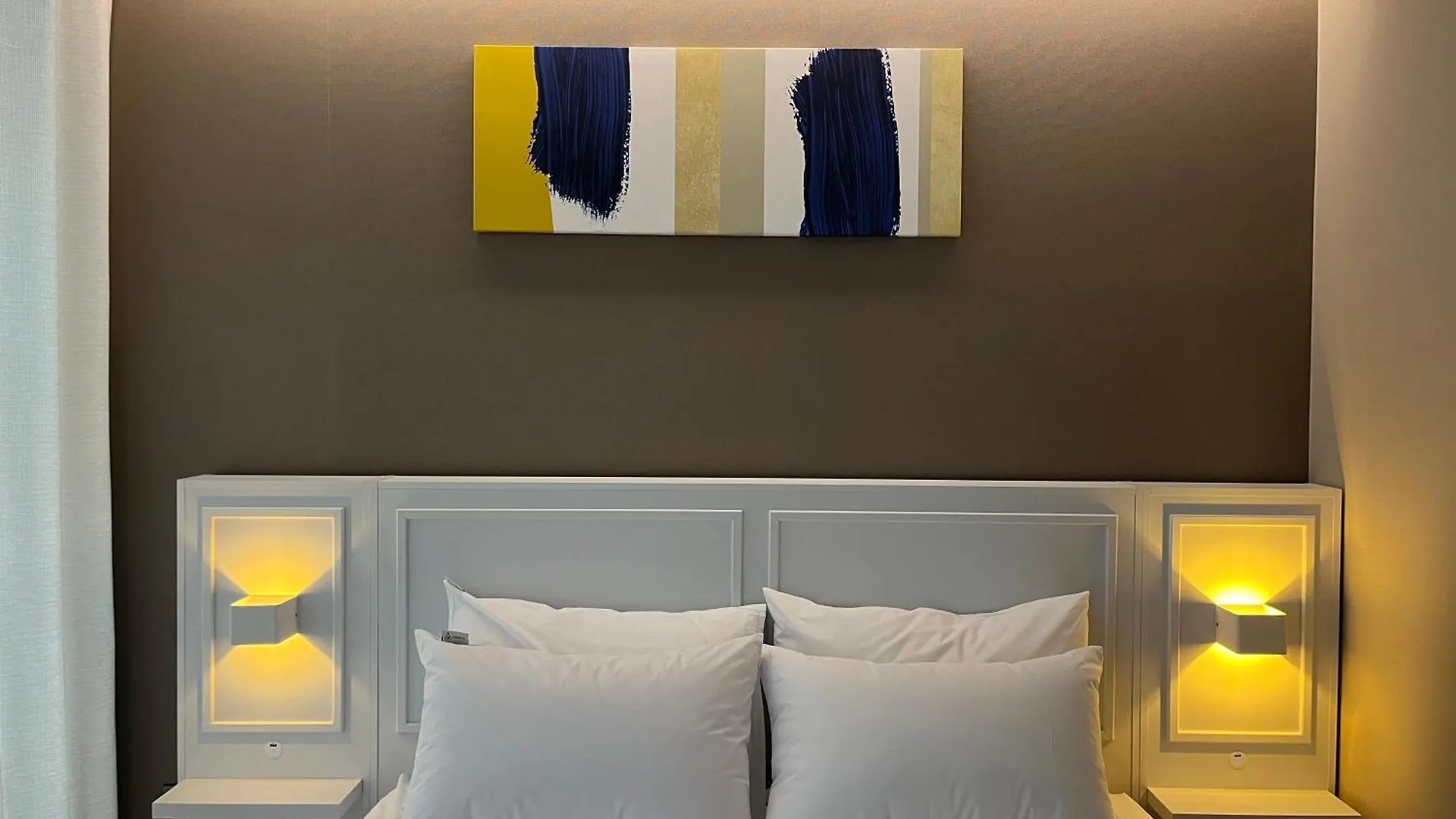 Elbon The Stay X Bona Travel Busan 4*,  South Korea