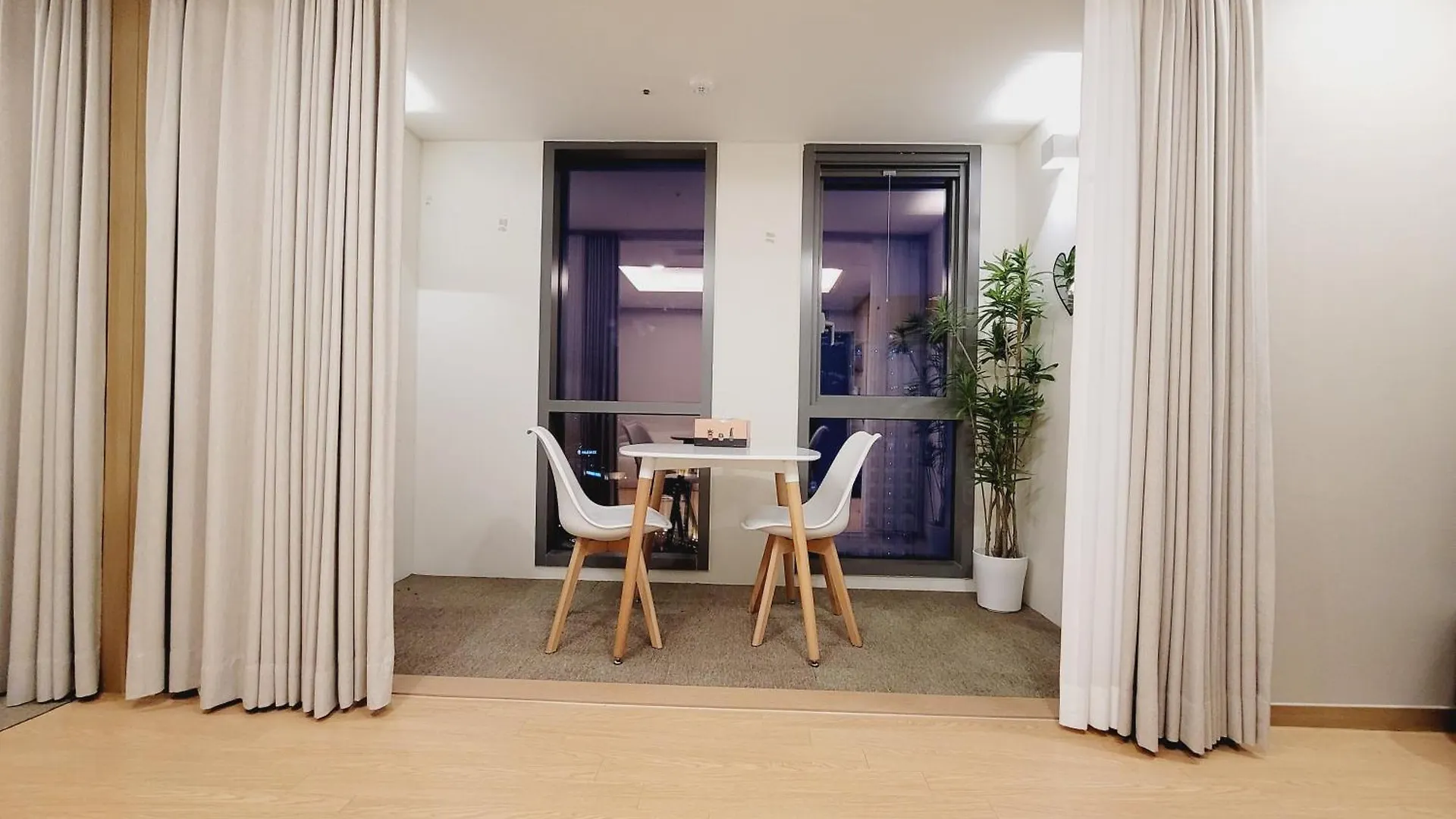 Elbon The Stay X Bona Travel 釜山